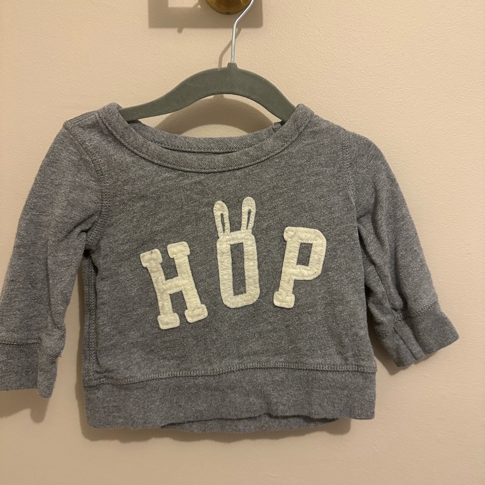 Gap 6-12 month sweater